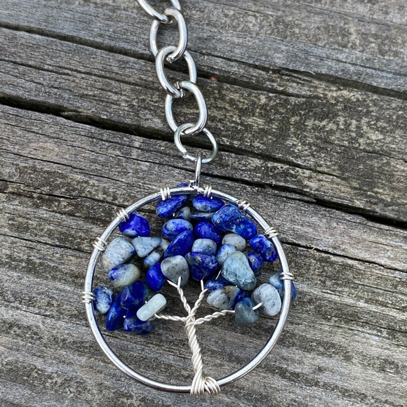 Genuine Lapis Lazuli gemstone tree of life wire wrapped key chain or bag fob - Picture 3 of 6